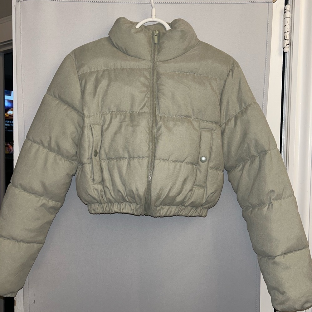 Pretty little thing green cropped bomber jacket. Worn once